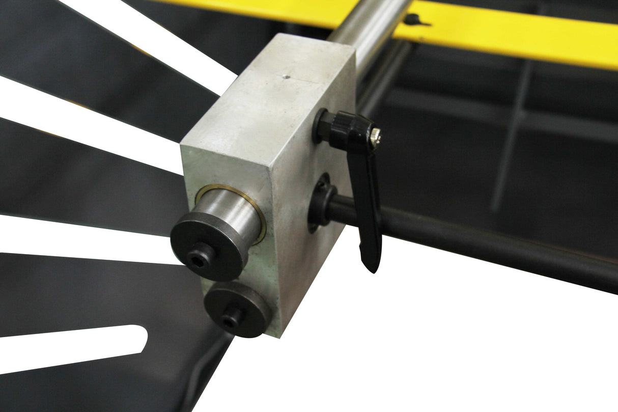 <transcy>Q11-4811A kaka industrial Electric metal shearing machine with light curtain</transcy>